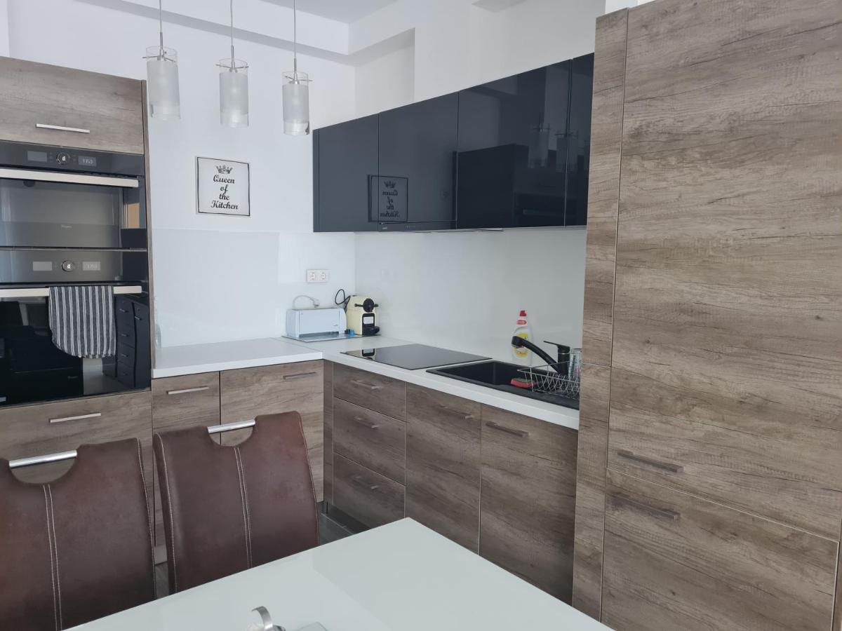 Urban Apartman Apartment Miskolc Ngoại thất bức ảnh